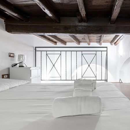 Lovely Studio Apartment - Capocci روما المظهر الخارجي الصورة